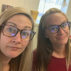 Meet your Posher, Joy